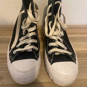 Black and White platform converse